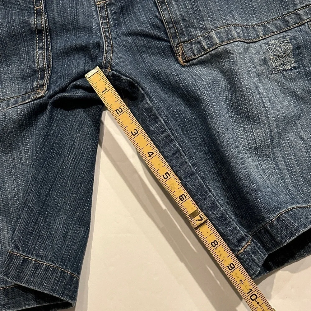 Natural Reflections distressed Blue Denim cargo Bermuda long Jean Shorts size 2
